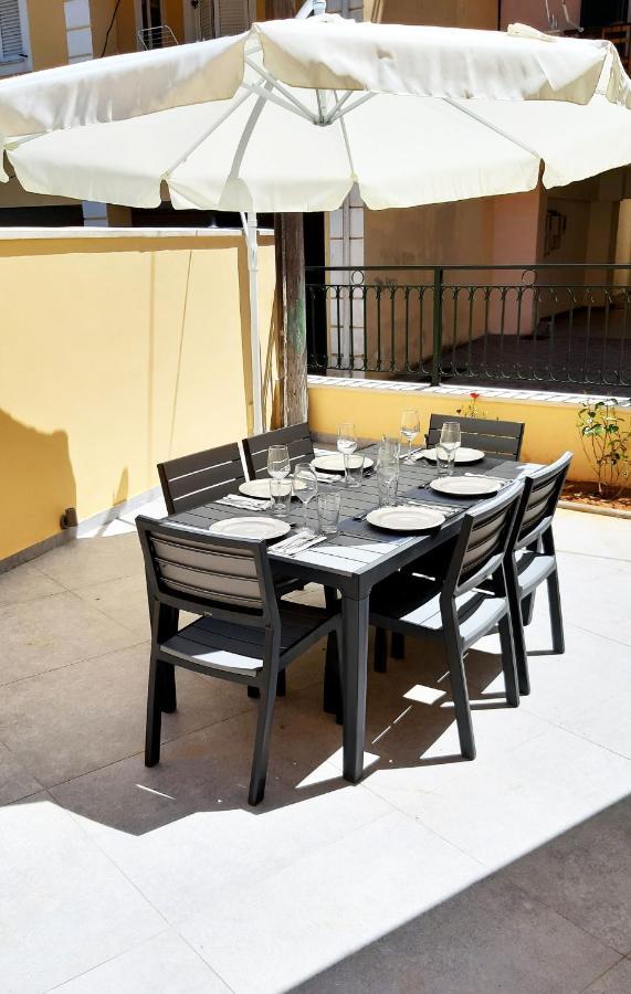 Melina's Urban Retreat *